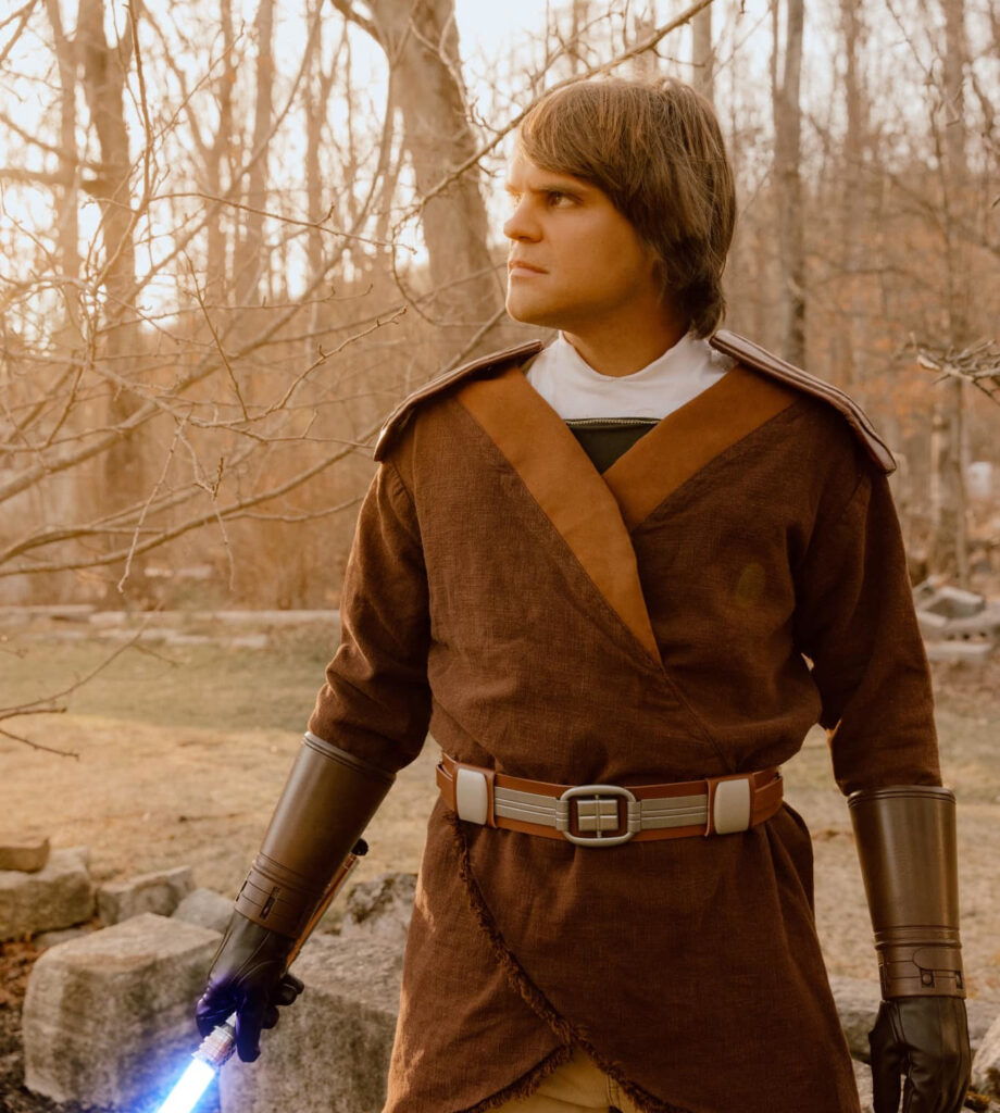 Ryan Ryan wearing his light side Revan jedi robes.